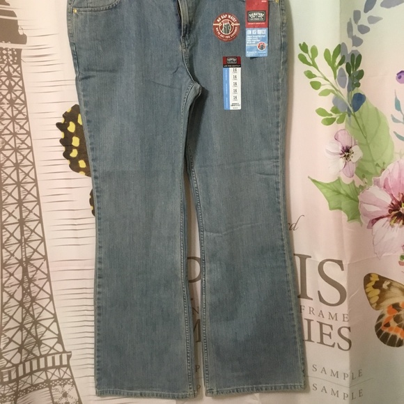 SIGNATURE BY LEVI STRAUSS & CO PANTS BLUE JEAN LOW RISE BOOTCUT 16 LONG NWT - Picture 2 of 8